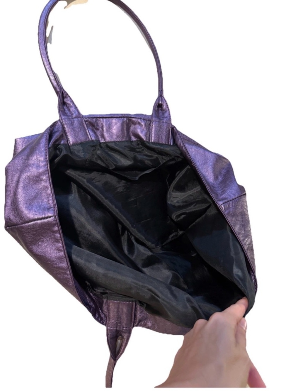 Sak’s Fifth Avenue Large Purple Shiny Metallic Leather Tote - Picture 10 of 12